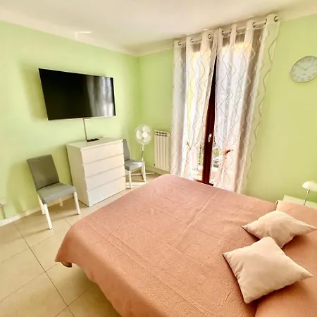 Apartman Trilo Coppo Con Inclusa *